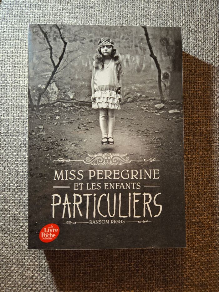 Livre "Miss Peregrine et les enfants particuliers"