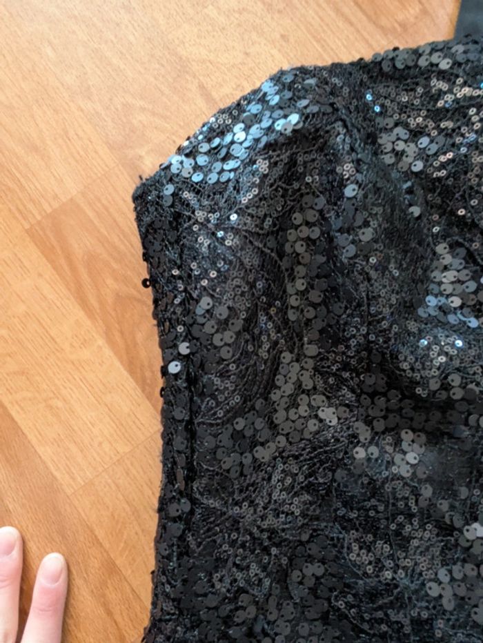 Robe de soirée en sequins one shoulder le lis Blanc - photo numéro 2
