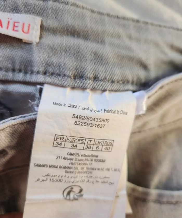 Jean skinny gris Camaïeu Taille 34 – Détail brillant - photo numéro 6