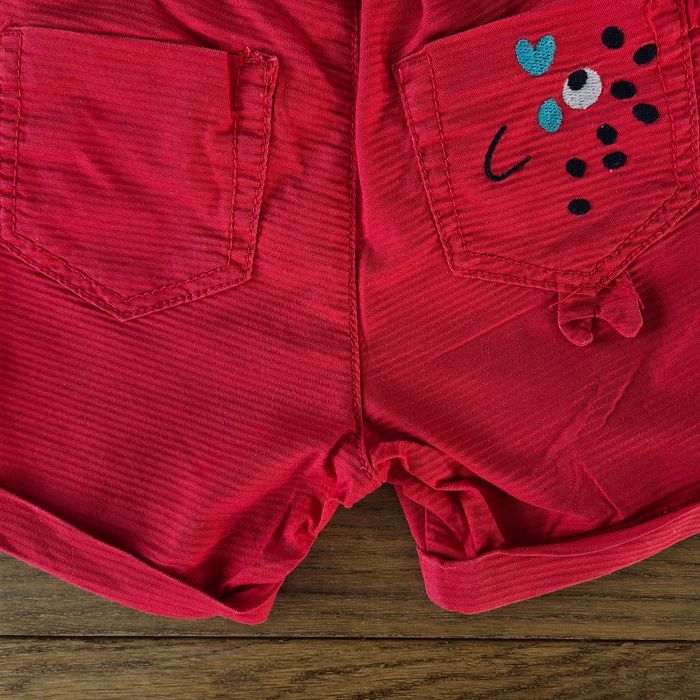 Short rouge - photo numéro 10