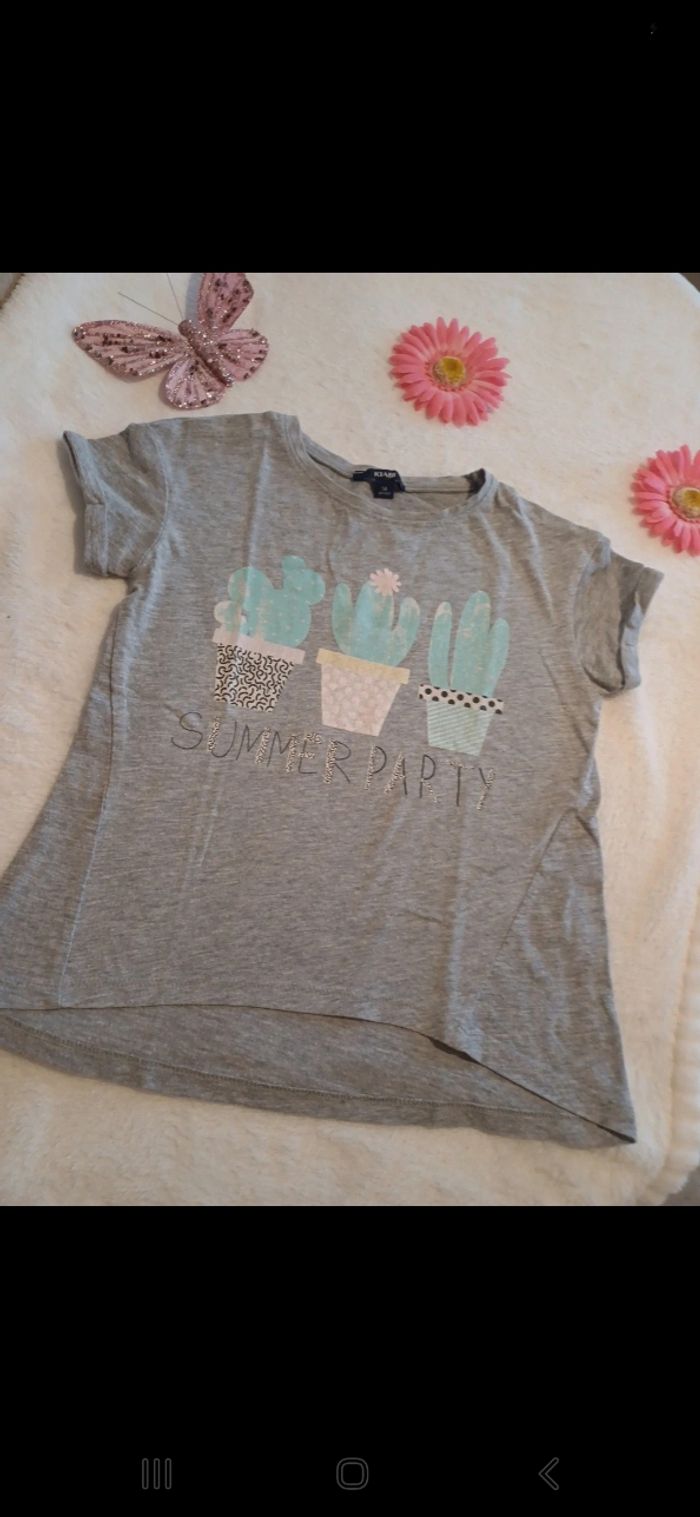 T.shirt fille taille 5 ans