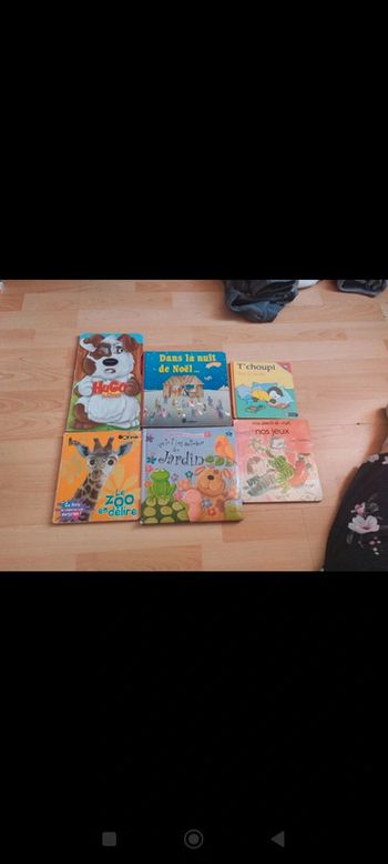 Lot livre bébé en carton