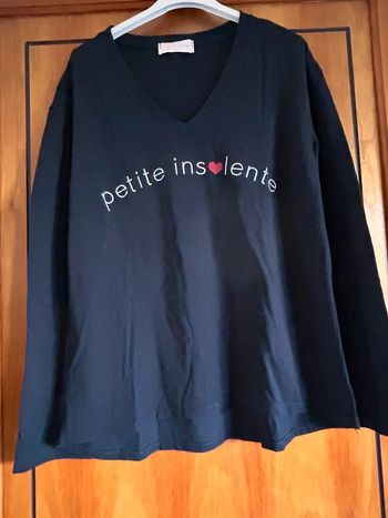 T-shirt manches longues noir col v April Vintage 38-40