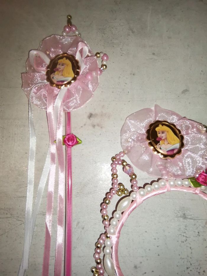 Accessoire déguisement Aurore la belle aux bois dormant - photo numéro 3