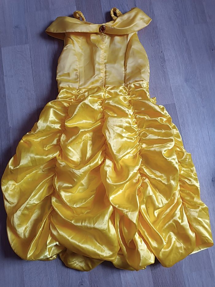 Robe la belle et la bête