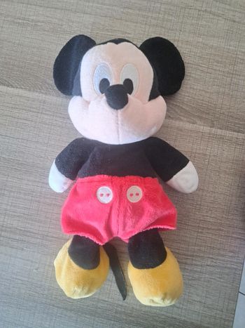 Peluche Mickey