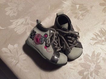 Chaussures taille 17