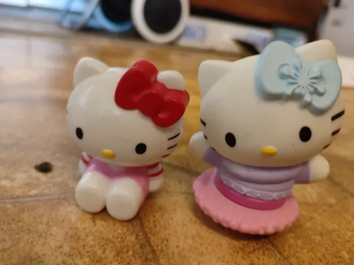 Lot figurine hello Kitty