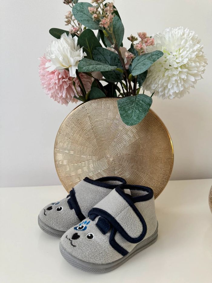 Chaussons chiot || taille 21 - photo numéro 2