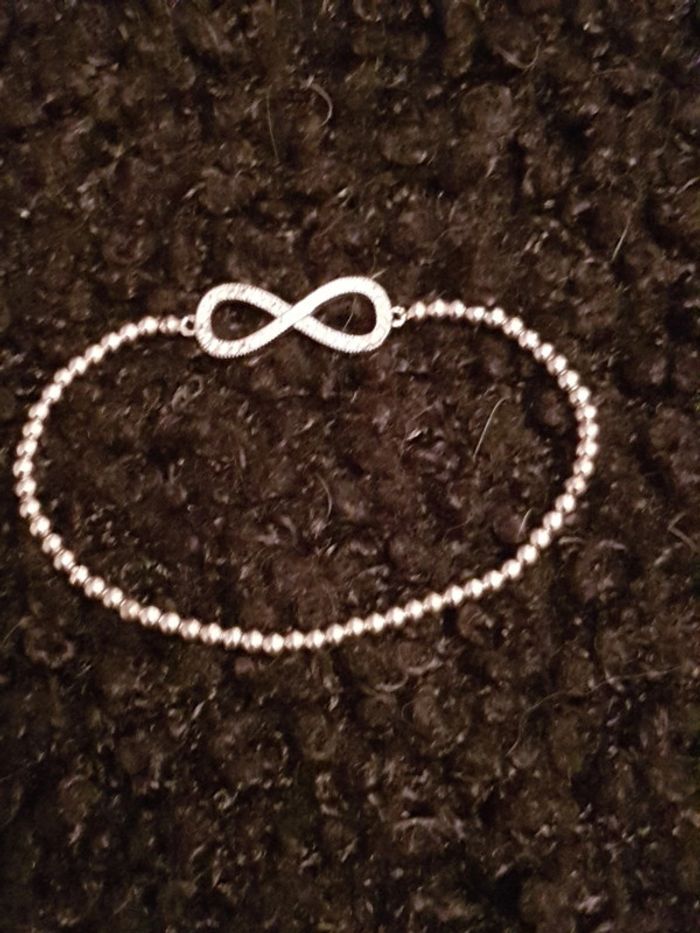 Bracelet en argent signe infini