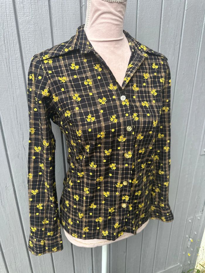 Chemise noir et jaune fleurie manches longues été - photo numéro 2