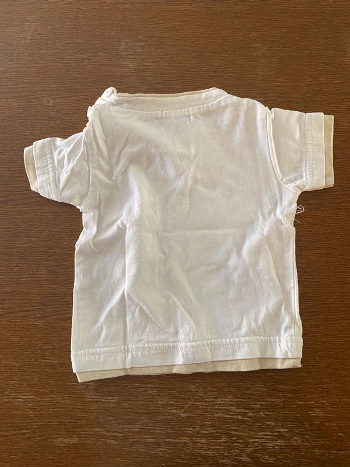 T-shirt blanc et beige - photo numéro 3