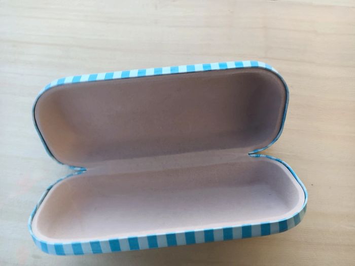 Boite lunettes pin UP - photo numéro 3