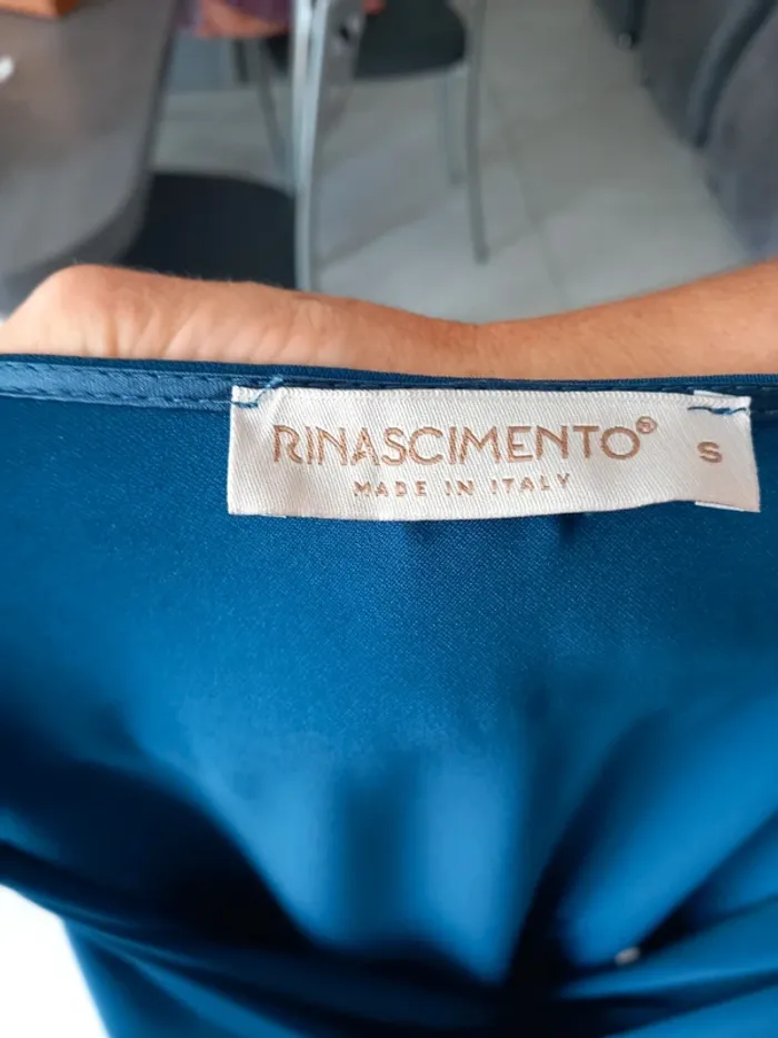 Robe Rinascimento taille S - photo numéro 4