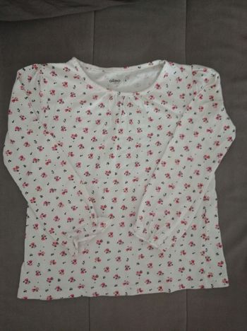 🌹Beau sweat fleurie 6 ans 🌹