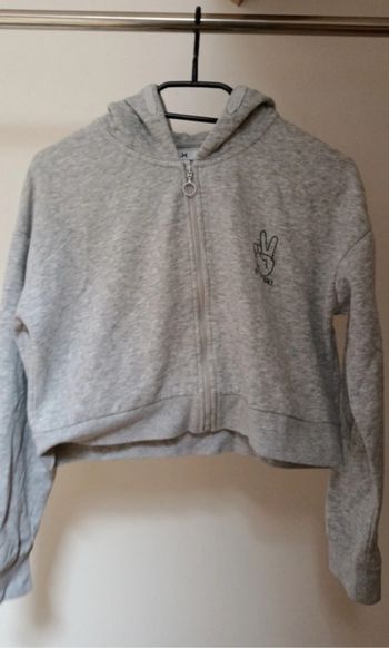 Veste courte à capuche fille grise