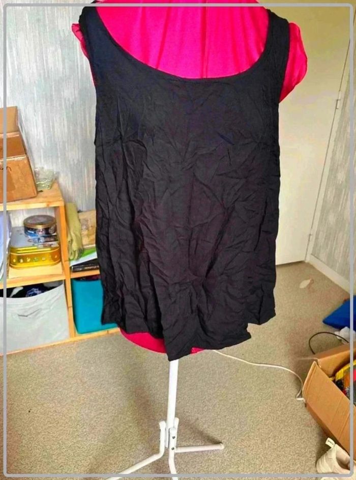 Top taille 46 marque in extenso - photo numéro 2
