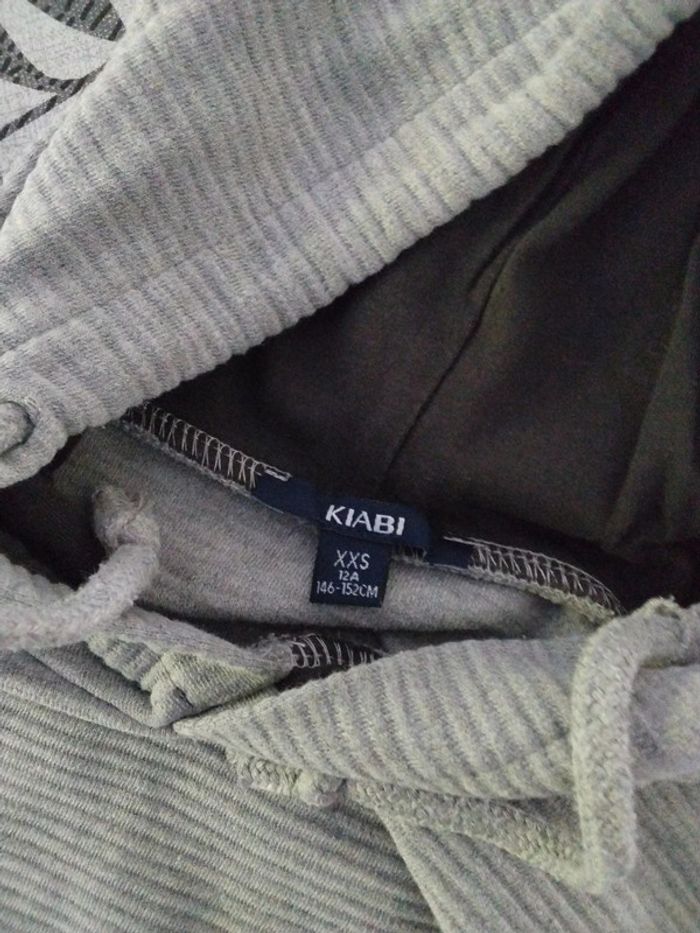 Sweat à capuche gris Kiabi 12 ans - photo numéro 4