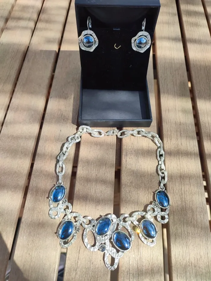Parure collier + boucles d'oreilles - photo numéro 2