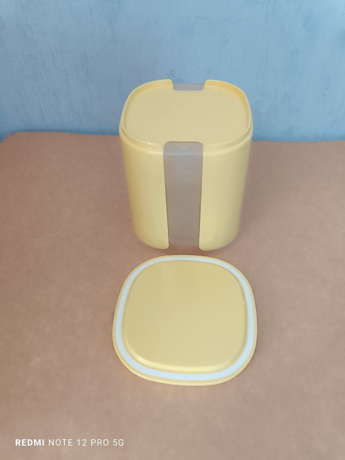 Boite hermétique Tupperware 1,5L - photo numéro 5