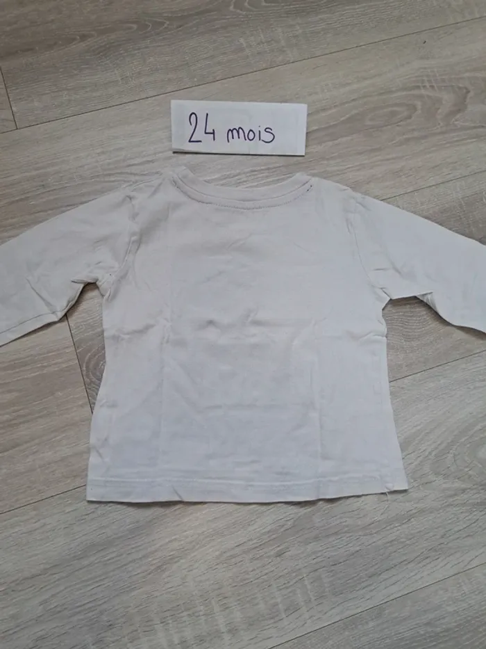 T-shirt manches longues 26 mois - photo numéro 2