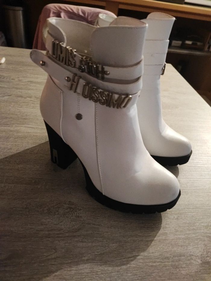 Bottines blanche portée deux fois - photo numéro 2