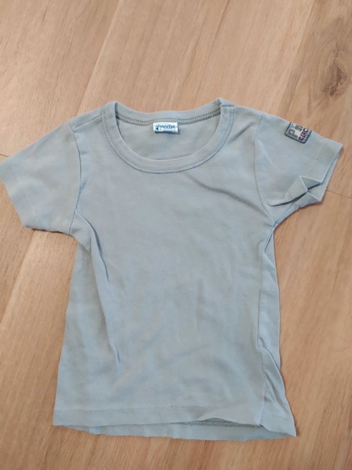 T-shirt absorba 2 ans