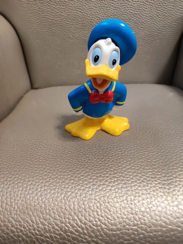 figurine Donald disney