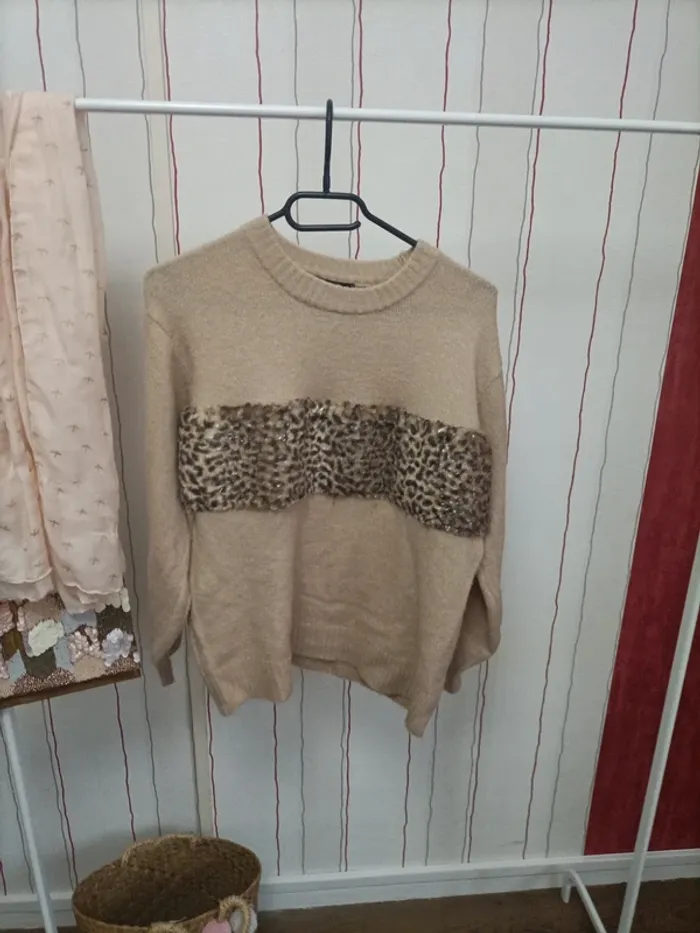 Jolie pull Unika taille unique - photo numéro 2
