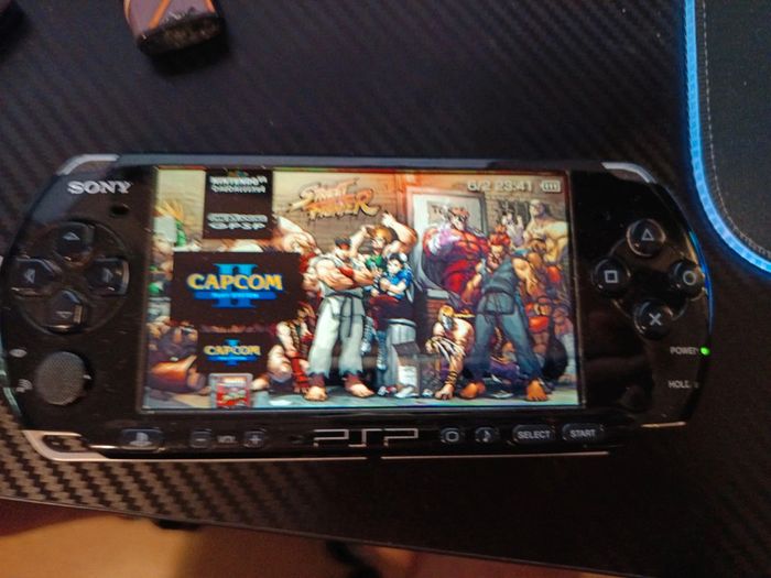 Cartes mémoire micro SD 64go pour PSP vendu flash avec 50 jeux PSP près à jouer - photo numéro 2