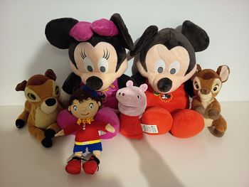 Lot peluche Disney