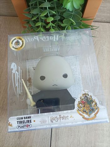 Figurine tirelire Voldemort Harry Potter plastoy