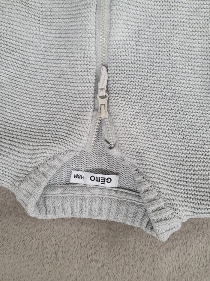 Gilet gris maille - photo numéro 2