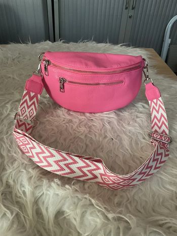 Sac banane rose fluo neuve