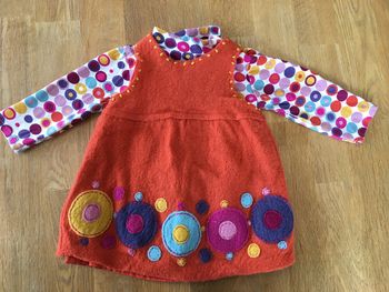 Ensemble robe + t shirt + manteau coloré dpam