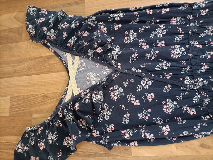 Jolie Combi pantalon bleu marine fleuri 8 ans Gémo - photo numéro 7