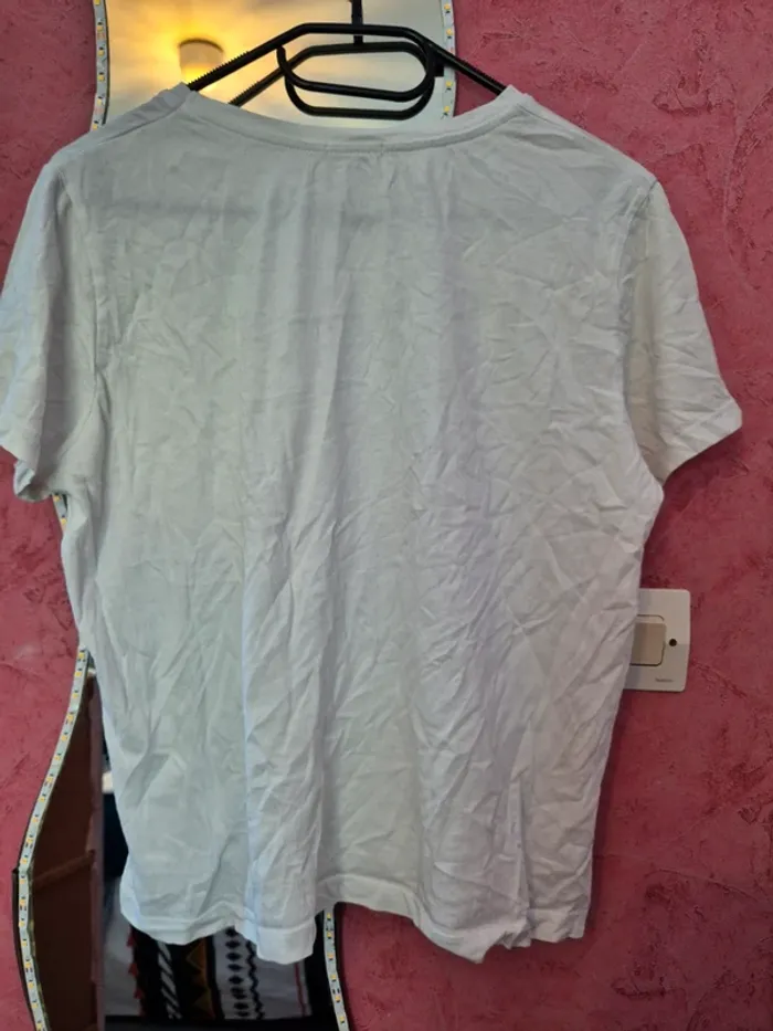T-shirt blanc à motif Stradivarius - photo numéro 2