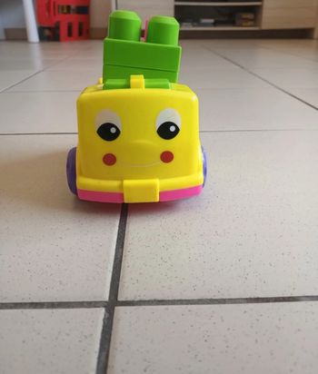 Voiture avec legos