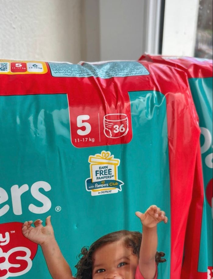 A l’UNITÉ - Pants Pampers baby dry - Couches Taille 5 - 11 à 17 kg - 72 couches - neuf - photo numéro 3