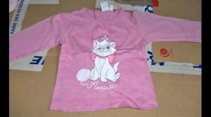 Tee shirt Marie Disney