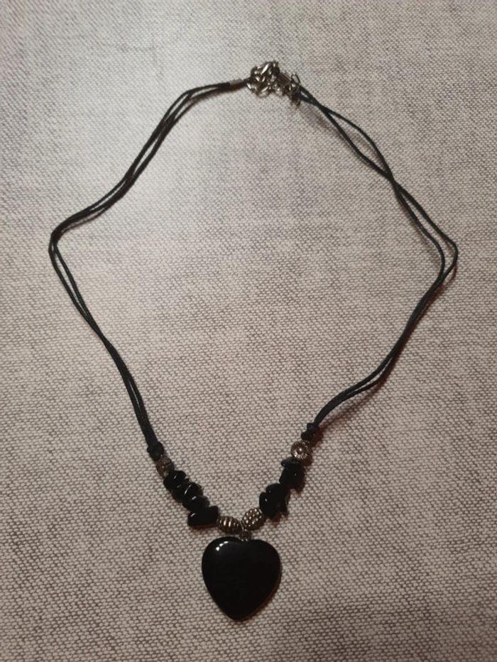 Collier cœur noir - photo numéro 2
