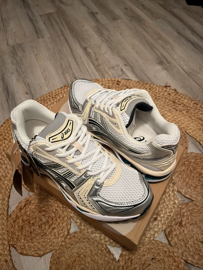 ASlCS Gel-Kayano 14 Crème Noir 41.5 - photo numéro 2