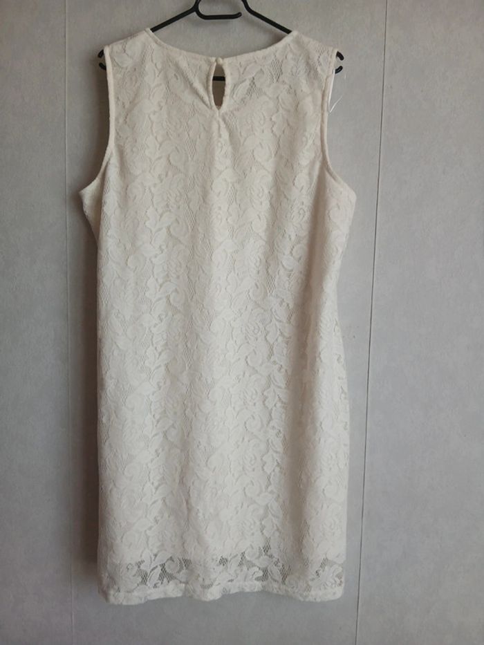 Robe taille 46 - photo numéro 4