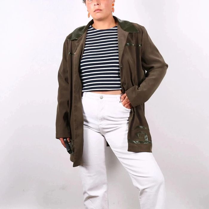 Sur chemise/petite veste vintage 90's Tilber en faux suède peau de pêche motif western (#240619) - photo numéro 4