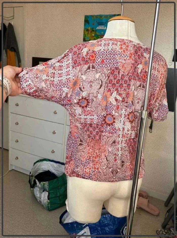 Jolie t  shirt  taille  38 - photo numéro 4