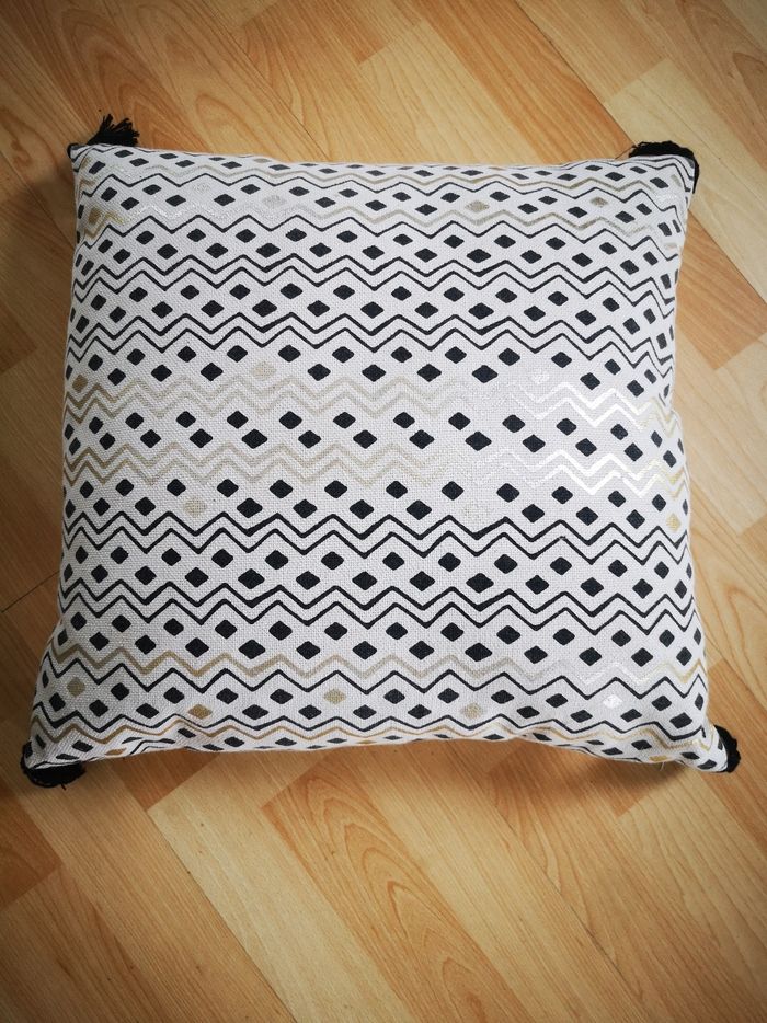 Coussins de décoration - photo numéro 2