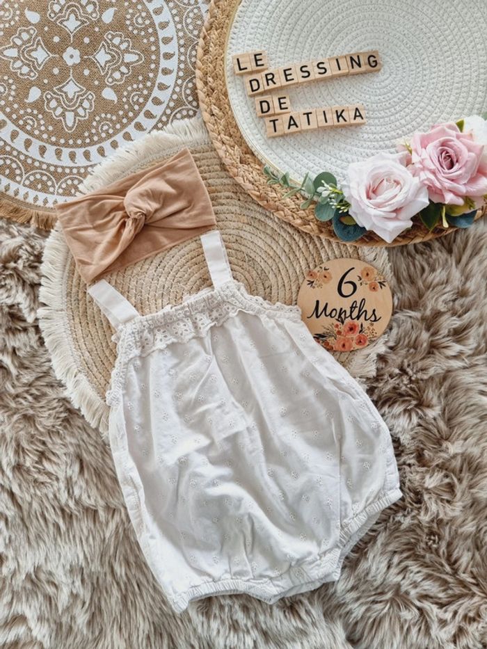 Barboteuse 6mois bébé fille dentelle et bandeau