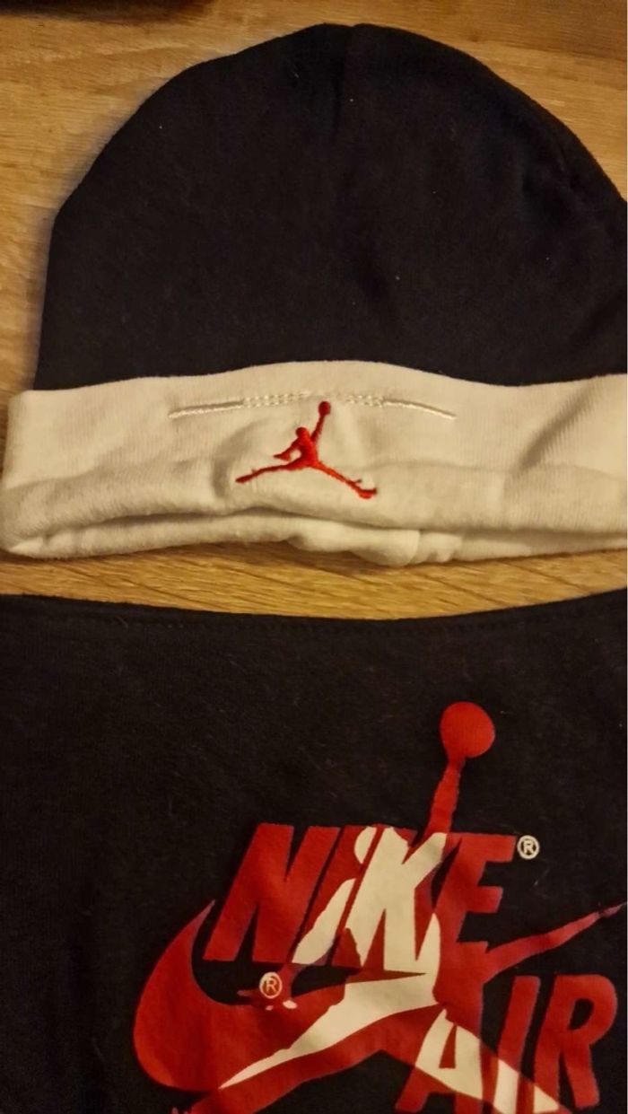 Bonnet + bavoir - photo numéro 2