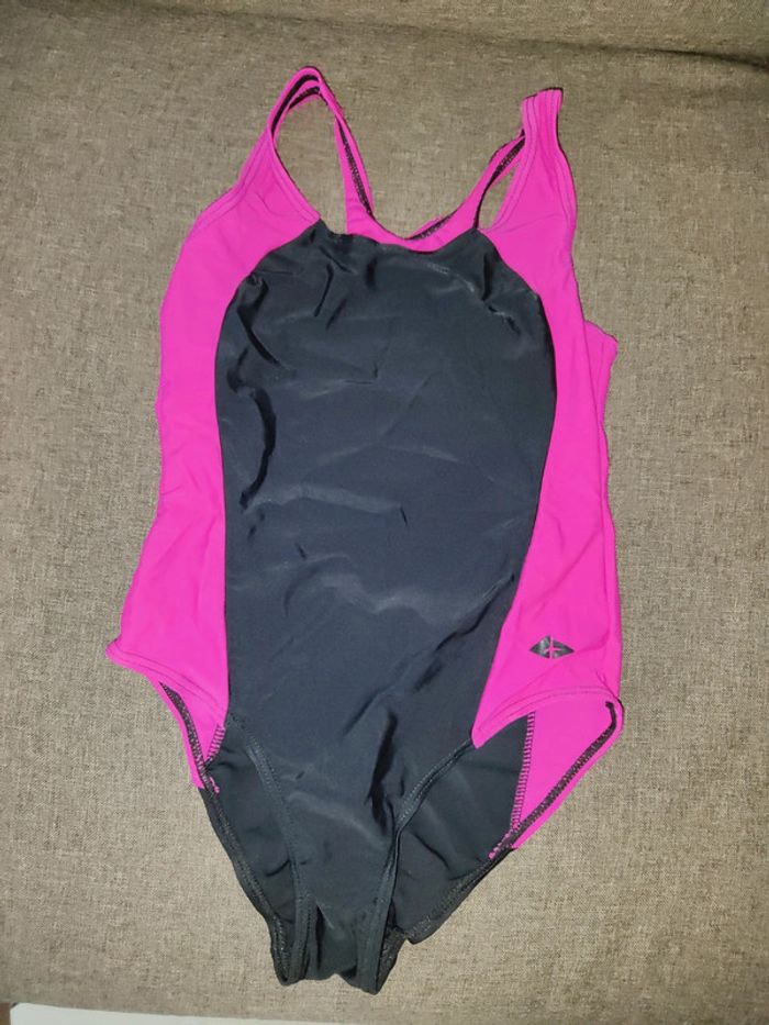 Maillot une pièce rose et noir 10 ans