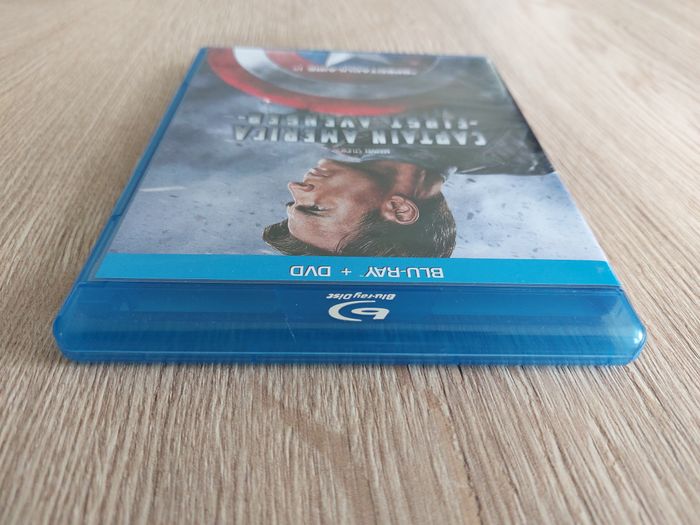 Blu-Ray + DVD Marvel Captain America First Avenger - photo numéro 6